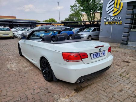 2008-BMW-3-Series-330i-Convertible-M-Sport-Auto_3