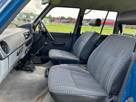 1984-Toyota-Land-Cruiser-FJ60-FJ60-2F-Station-Wagon_13