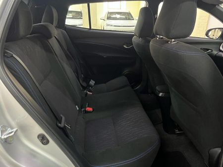 2019-Toyota-Yaris-15-XS-Auto-5-dr_4
