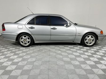 1998-Mercedes-Benz-C-Class-C-240-Elegance-Auto_14