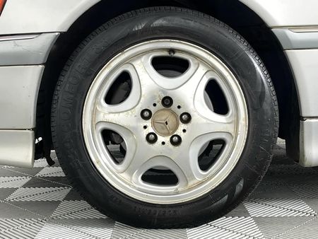 1998-Mercedes-Benz-C-Class-C-240-Elegance-Auto_4