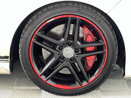 2014-Mercedes-AMG-CLA-45-AMG_5