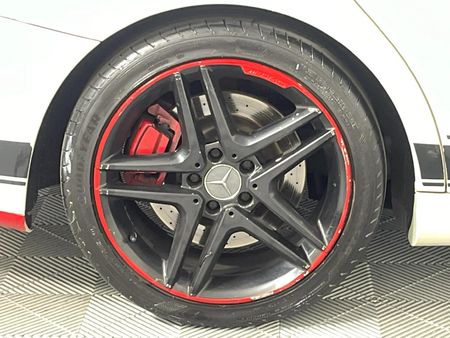 2014-Mercedes-AMG-CLA-45-AMG_6