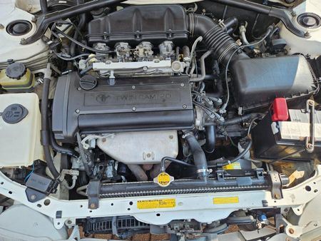 1998-Toyota-Corolla-RSi-20v_14
