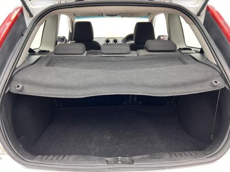 2008-Ford-Fiesta-14i-Trend-3-dr_12