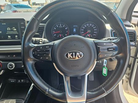2020-Kia-Rio-14-EX-5-dr_9
