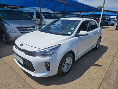 2020-Kia-Rio-14-EX-5-dr_4