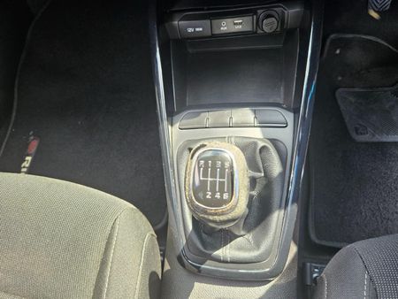 2020-Kia-Rio-14-EX-5-dr_6