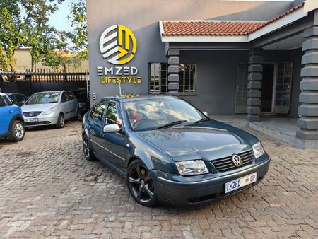 2003-Volkswagen-Jetta-IV-V5_10