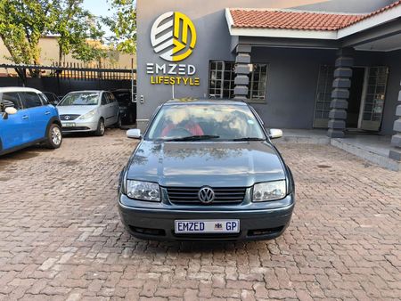 2003-Volkswagen-Jetta-IV-V5_8