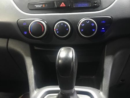 2019-Hyundai-Grand-i10-10-Fluid-Auto_6