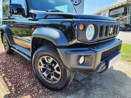 2022-Suzuki-Jimny-15-GLX-Auto_2