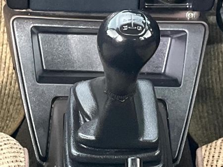 1990-Nissan-Sentra-16-SGLi_10
