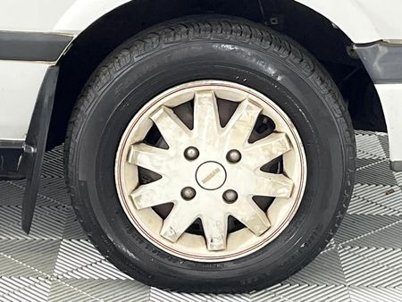 1990-Nissan-Sentra-16-SGLi_5