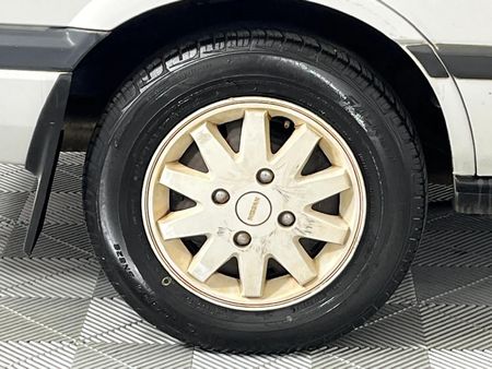 1990-Nissan-Sentra-16-SGLi_7