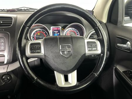2012-Dodge-Journey-36-V6-SXT-Auto_11