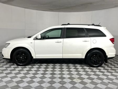 2012-Dodge-Journey-36-V6-SXT-Auto_16
