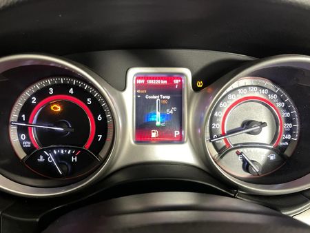 2012-Dodge-Journey-36-V6-SXT-Auto_2