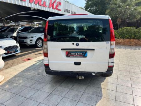 2005-Mercedes-Benz-Vito-115-CDI-CrewBus_12