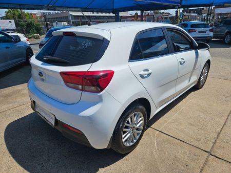 2020-Kia-Rio-14-EX-5-dr_1