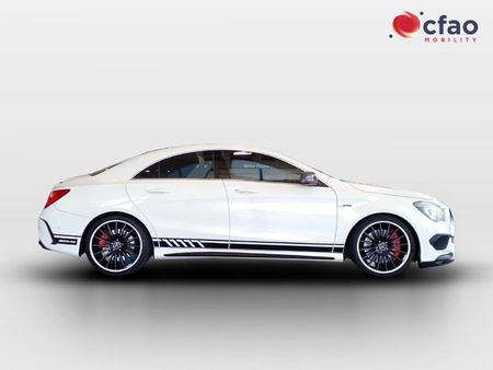 2015-Mercedes-AMG-CLA-45-AMG_12
