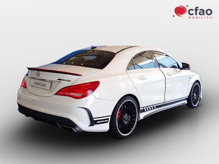 2015-Mercedes-AMG-CLA-45-AMG_16