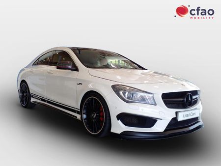 2015-Mercedes-AMG-CLA-45-AMG_17