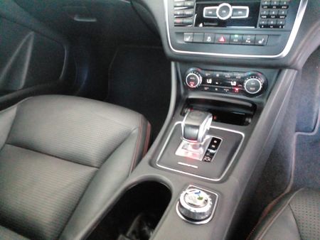 2015-Mercedes-AMG-CLA-45-AMG_5