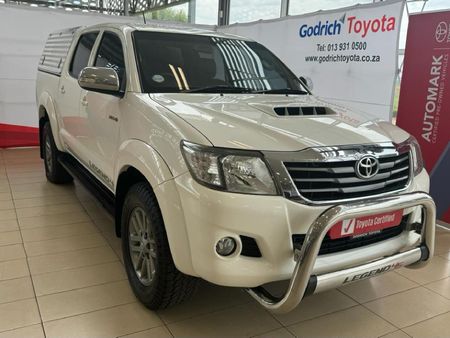 2015-Toyota-Hilux-30-D-4D-Legend-45-4x4-Double-Cab_0