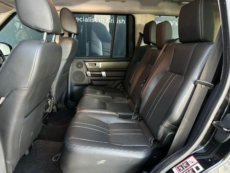 2014-Land-Rover-Discovery-4-30-TD-SD-V6-SE_8