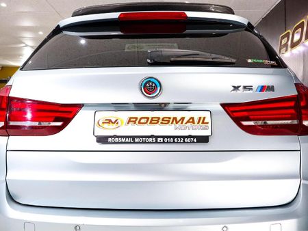 2018-BMW-X5-M_3