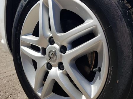2007-Opel-Zafira-16-Essentia_6