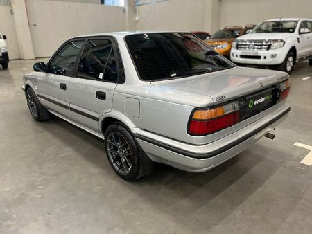 1994-Toyota-Corolla-160i-GLE-Auto_2