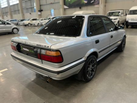 1994-Toyota-Corolla-160i-GLE-Auto_4