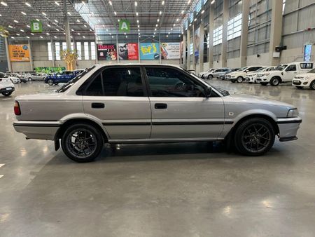 1994-Toyota-Corolla-160i-GLE-Auto_5
