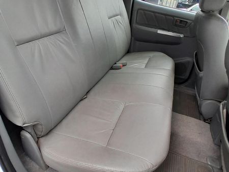 2011-Toyota-Hilux-30-D-4D-Raider-4x4-Double-Cab_14