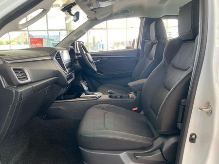 2024-Isuzu-D-Max-30-DDI-LSE-Auto-Extended-Cab_2