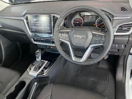 2024-Isuzu-D-Max-30-DDI-LSE-Auto-Extended-Cab_8