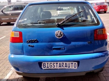 2002-Volkswagen-Polo-Playa-14_14