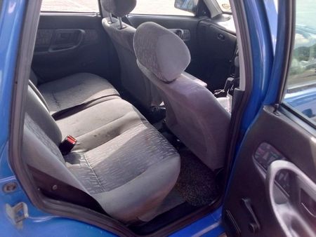 2002-Volkswagen-Polo-Playa-14_8
