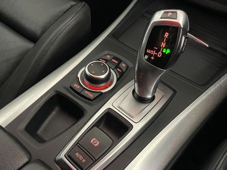 2010-BMW-X5-xDrive30d-M-Sport-Auto_9