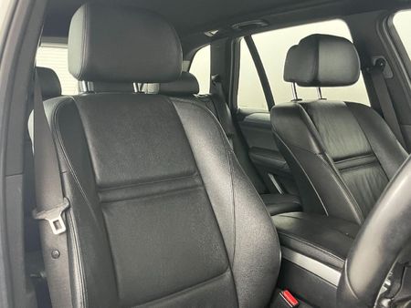 2010-BMW-X5-xDrive30d-M-Sport-Auto_11