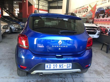 2021-Renault-Sandero-900T-Stepway-Dynamique_2
