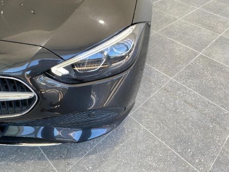 2022-Mercedes-Benz-C-Class-C-200-Auto_19