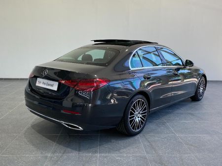2022-Mercedes-Benz-C-Class-C-200-Auto_3