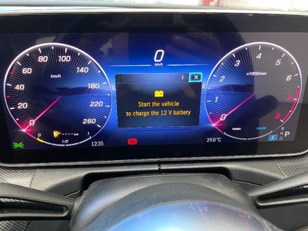 2022-Mercedes-Benz-C-Class-C-200-Auto_8