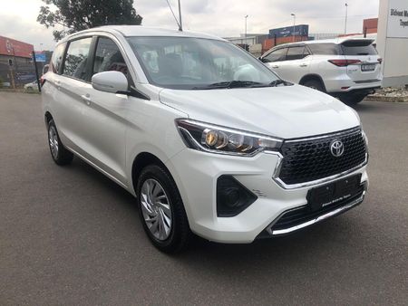 2024-Toyota-Rumion-15-SX_2