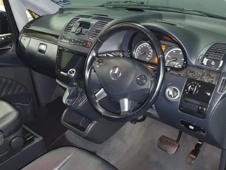 2014-Mercedes-Benz-Viano-30-CDI-Ambiente-Auto_7