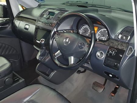 2014-Mercedes-Benz-Viano-30-CDI-Ambiente-Auto_8