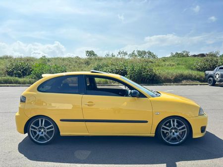 2006-SEAT-Ibiza-18T-Cupra-3-dr_6